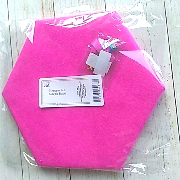 Pink felt Hexagon Bulletin Board New - Picture 1 of 2